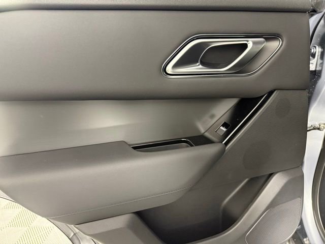 New 2026 Land Rover Range Rover Velar S image 24