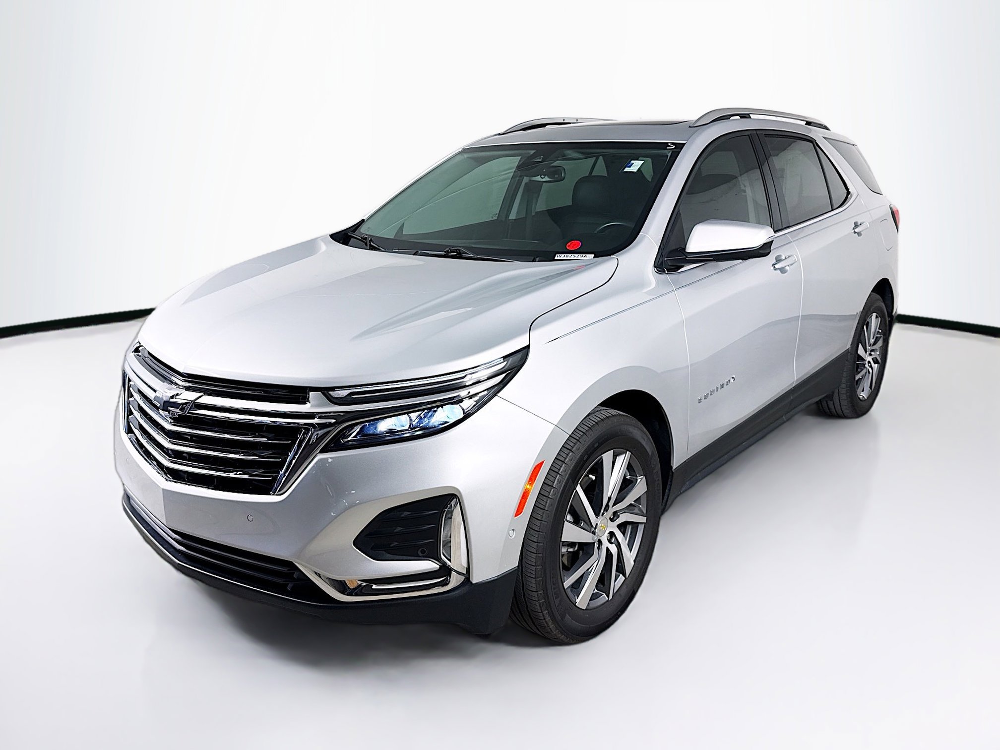 Used 2022 Chevrolet Equinox Premier image 4