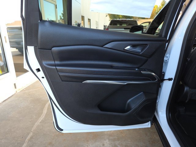 New 2027 Chevrolet Traverse LT w/ Midnight/Sport Edition AWD/4WD image 26