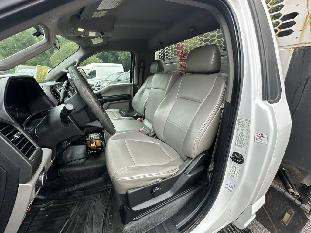 Used 2019 Ford F550 4x4 Regular Cab Super Duty image 11