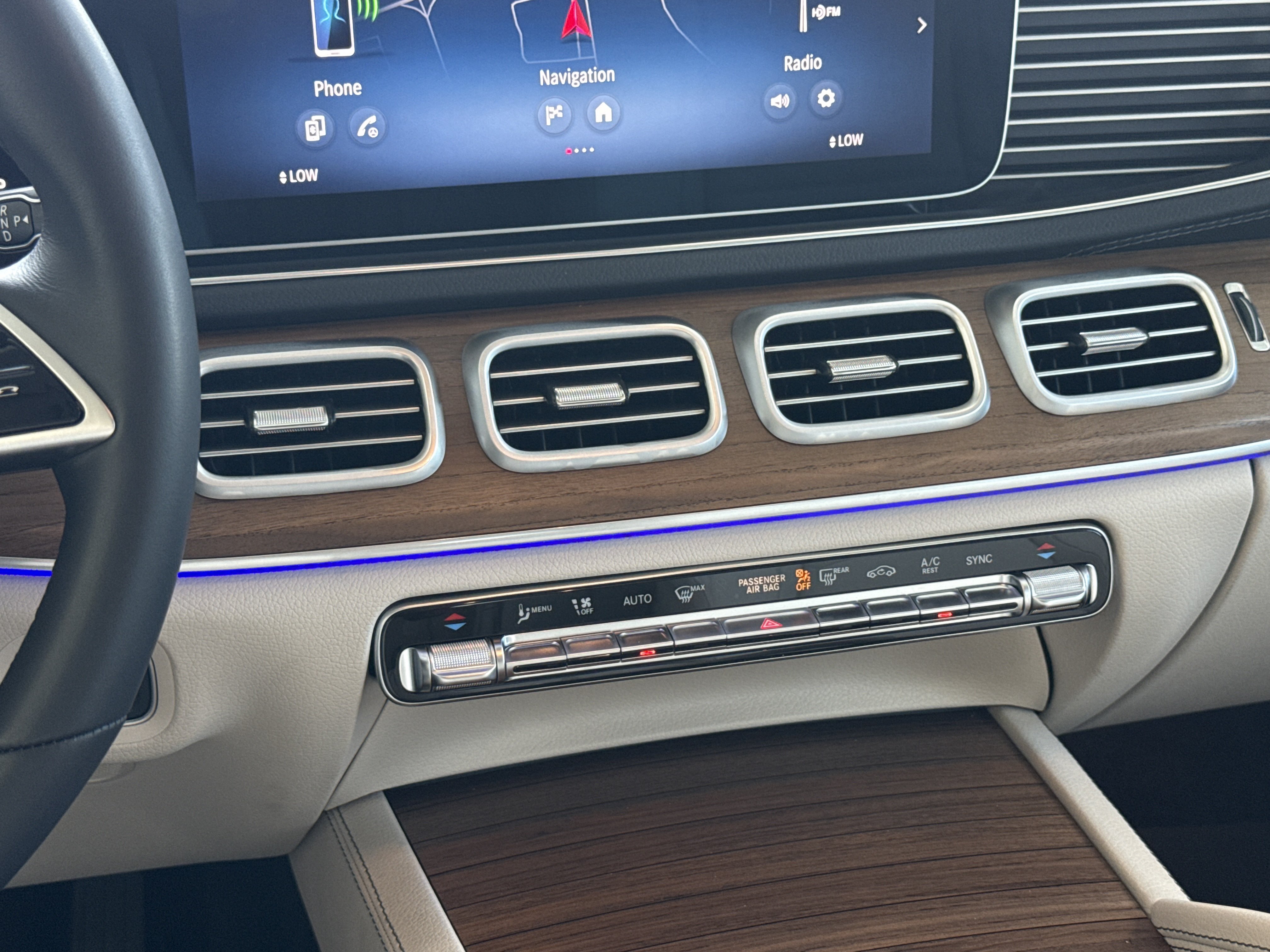 Certified 2025 Mercedes-Benz GLS 450 4MATIC image 44