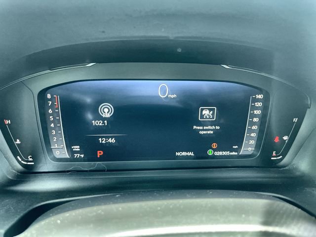 Used 2024 Honda Pilot Elite image 12