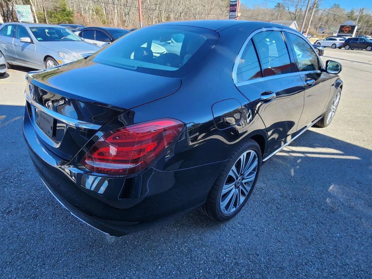 Used 2017 Mercedes-Benz C 300 C 300 4MATIC Sedan 4D image 5