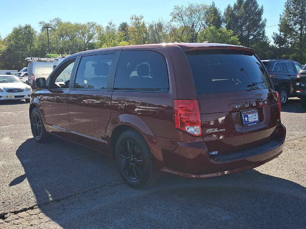 Used 2019 Dodge Grand Caravan SXT w/ Blacktop Package FWD image 8