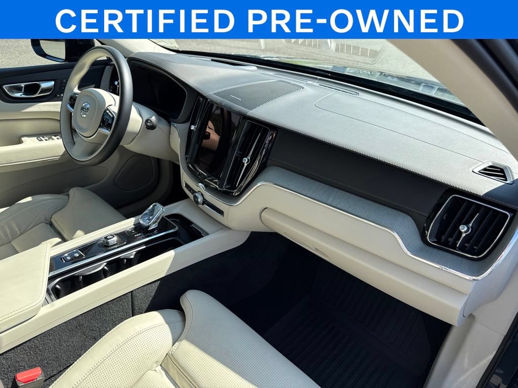 Certified 2024 Volvo XC60 T8 Ultimate w/ Protection Package Premier AWD/4WD image 20