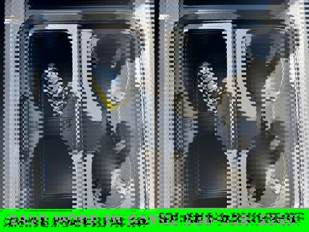 New 2025 Ford F250 Lariat w/ Chrome Package image 24