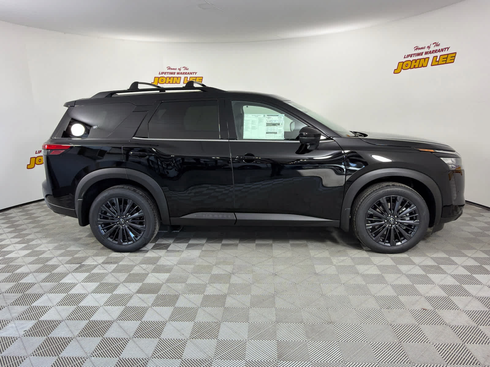 New 2026 Nissan Pathfinder SL w/ SL Premium Package FWD image 7