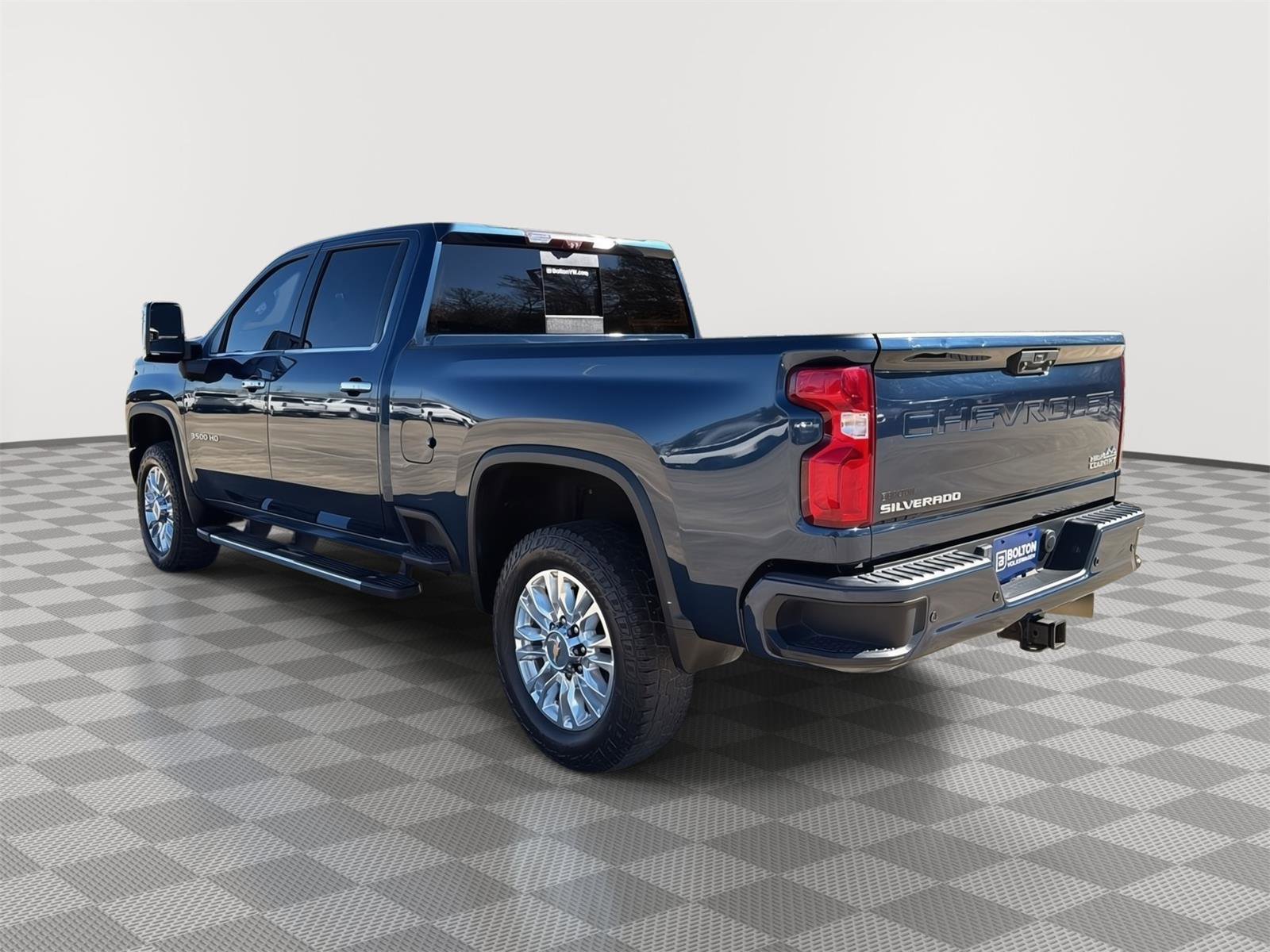 Used 2021 Chevrolet Silverado 3500 High Country w/ Z71 Off-Road Package image 3