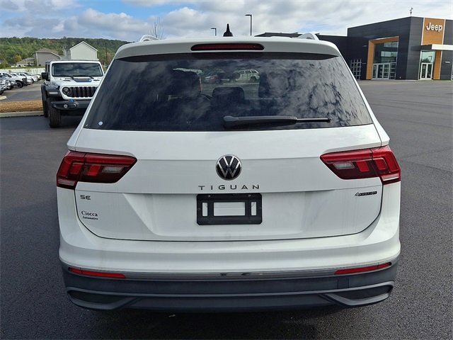 Used 2022 Volkswagen Tiguan SE image 9