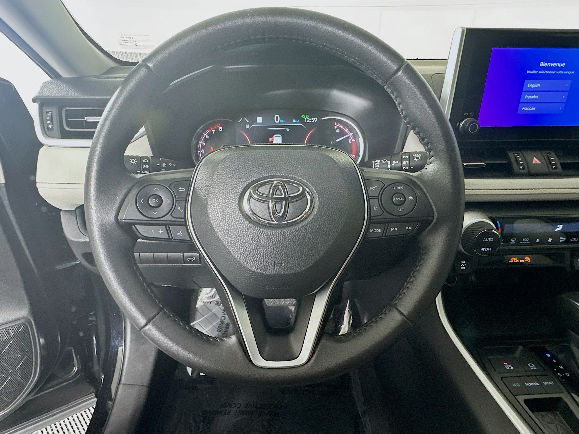 Certified 2025 Toyota RAV4 XLE Premium FWD image 15