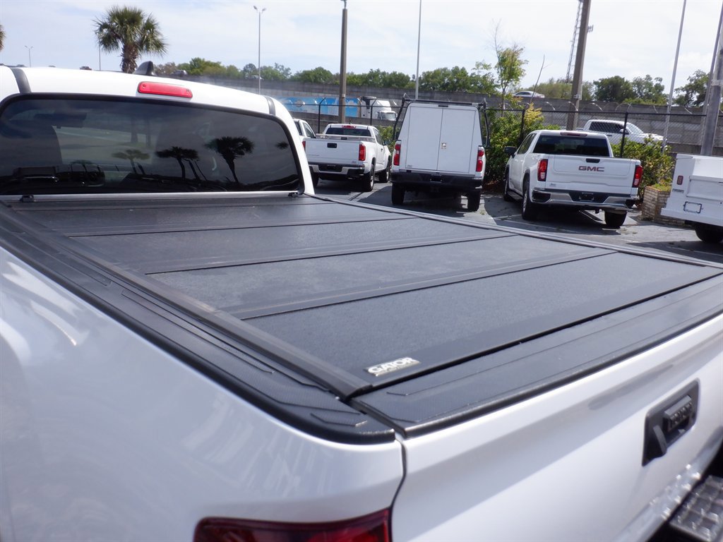 Used 2022 Toyota Tacoma SR image 4