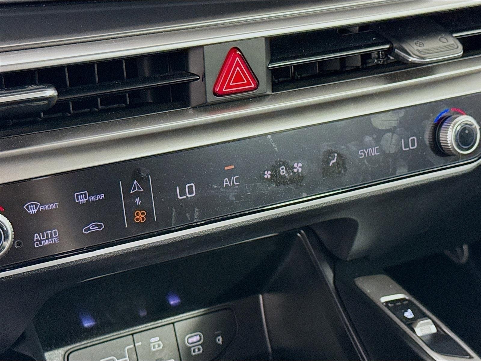 Certified 2025 Kia Sorento S FWD image 21