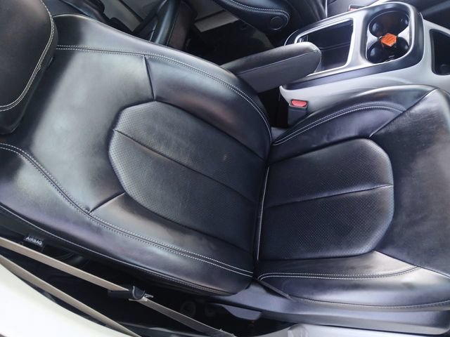 Used 2023 Chrysler Pacifica Touring-L FWD image 25