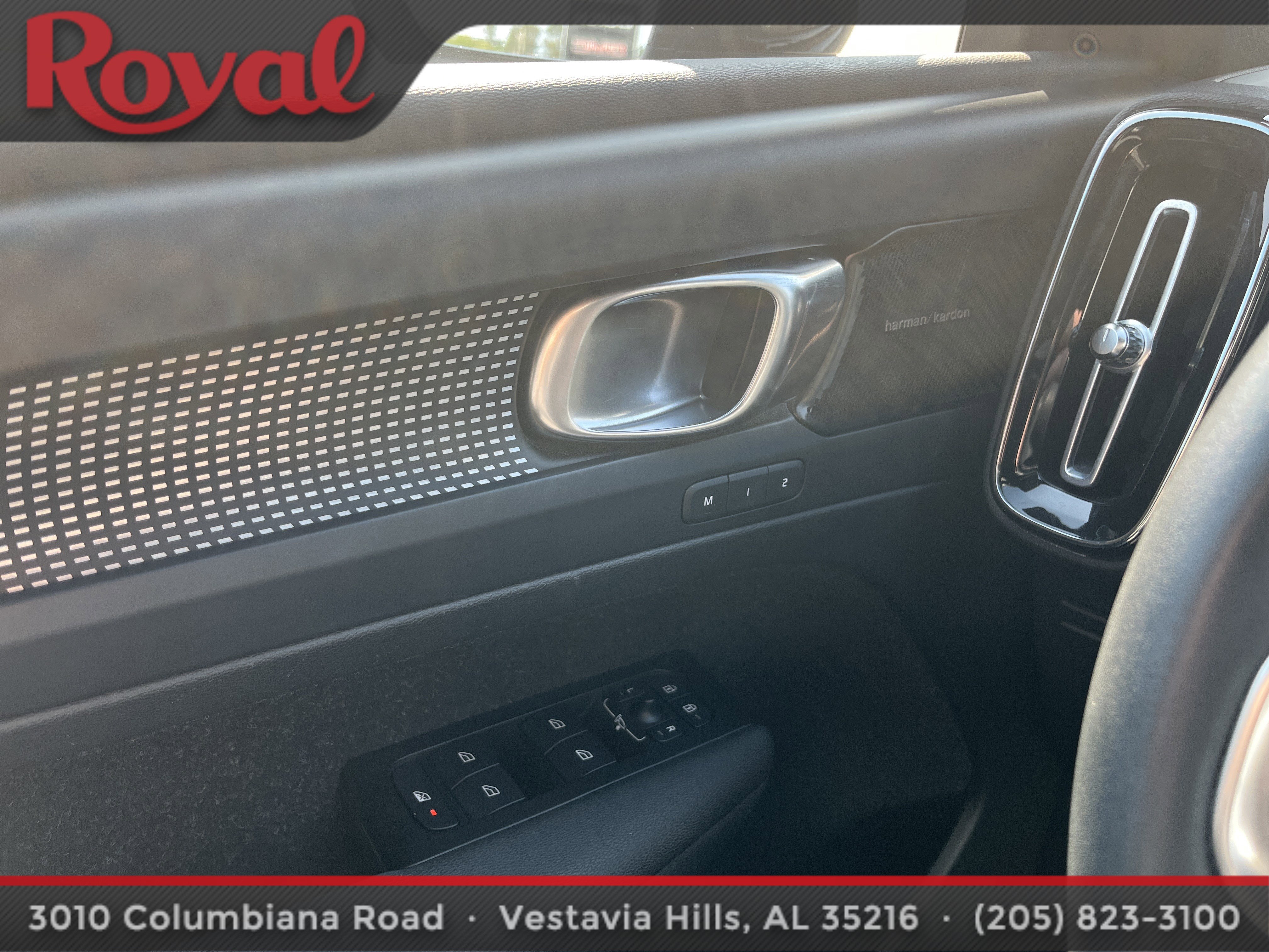 Certified 2022 Volvo XC40 T5 R-Design image 20