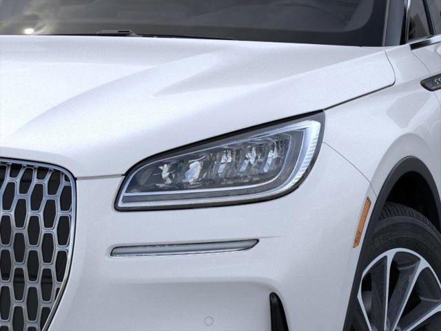 New 2025 Lincoln Corsair AWD image 18