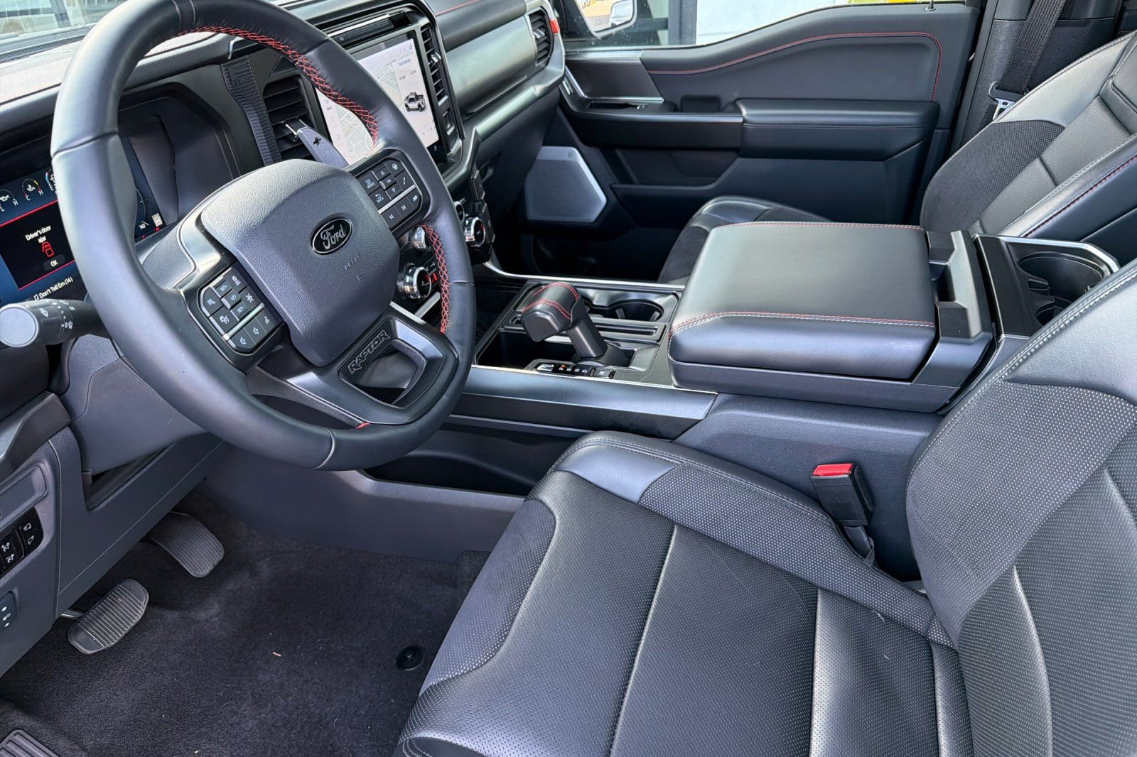 Used 2025 Ford F150 Raptor image 10