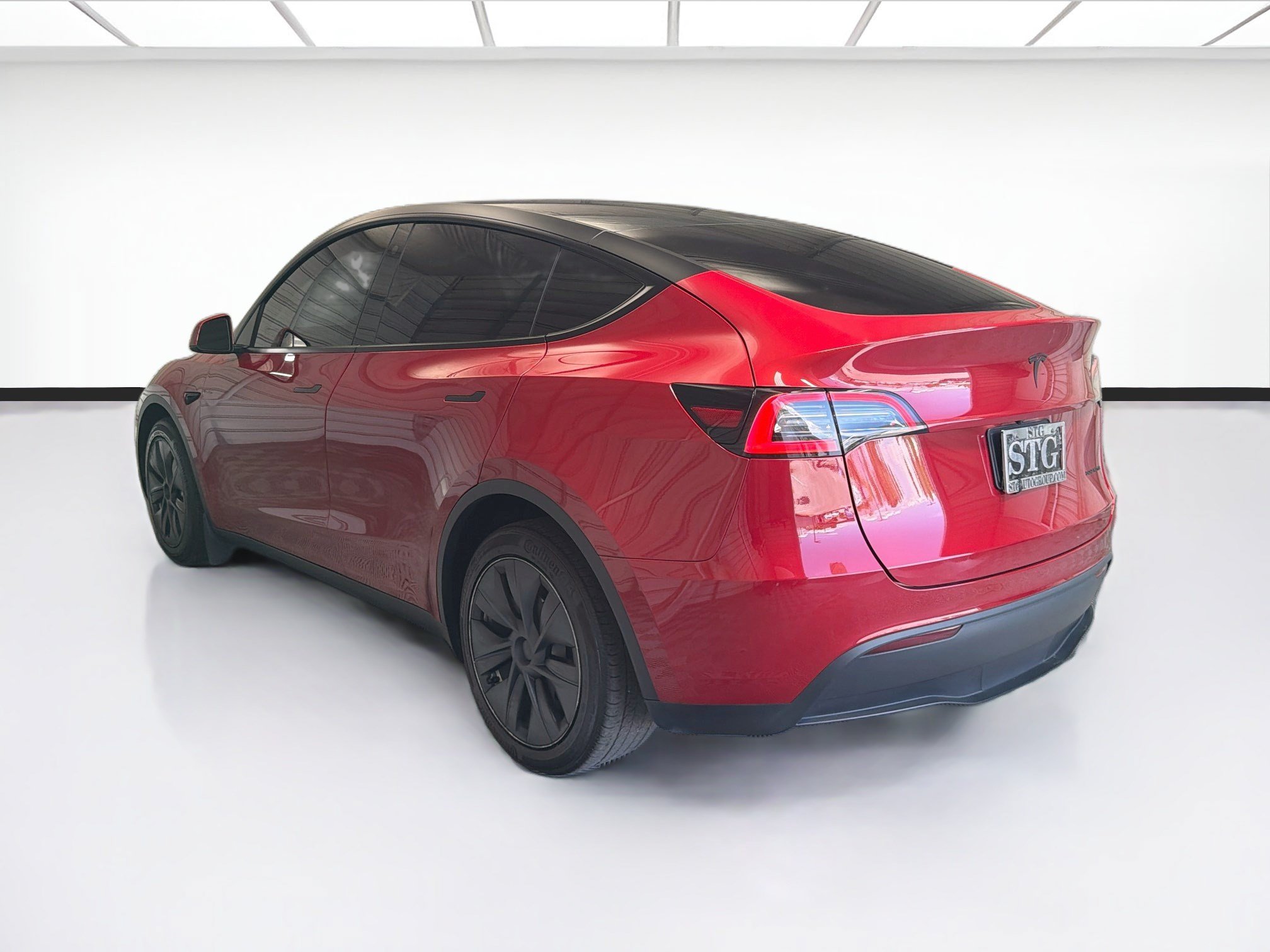 Used 2023 Tesla Model Y Long Range AWD/4WD image 6