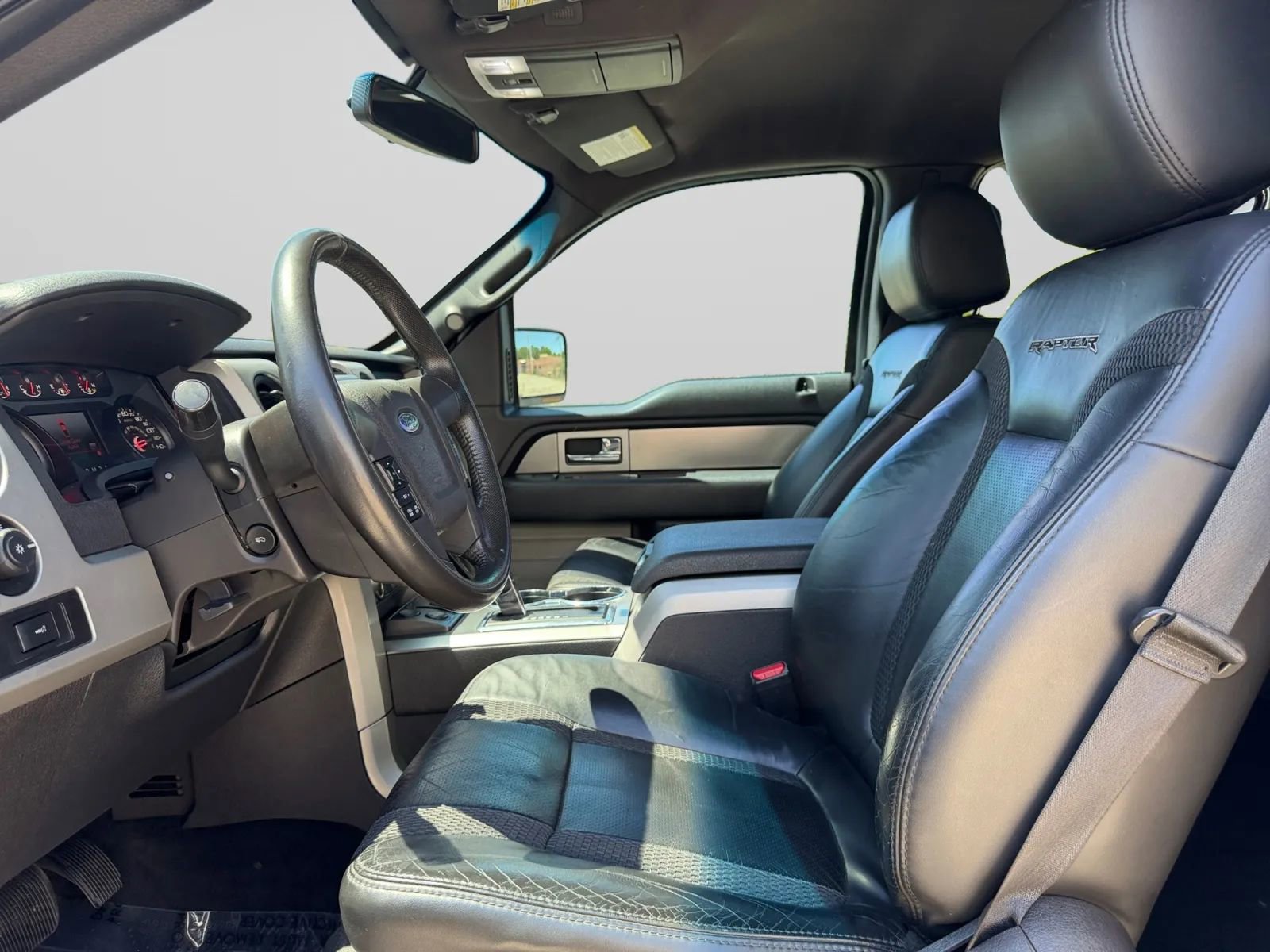 Used 2012 Ford F150 Raptor w/ Raptor Luxury Pkg AWD/4WD image 17