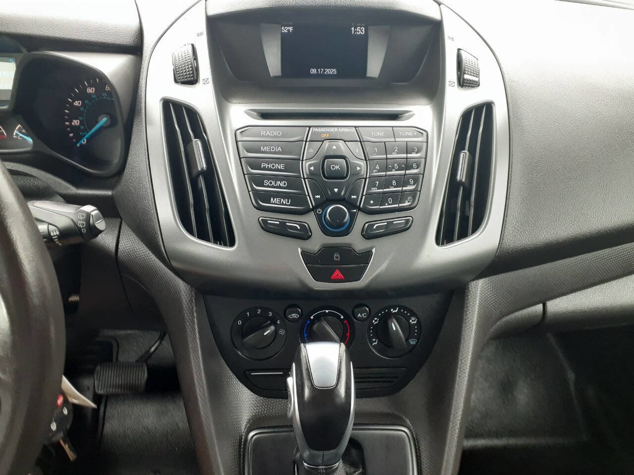 Used 2016 Ford Transit Connect XL image 13