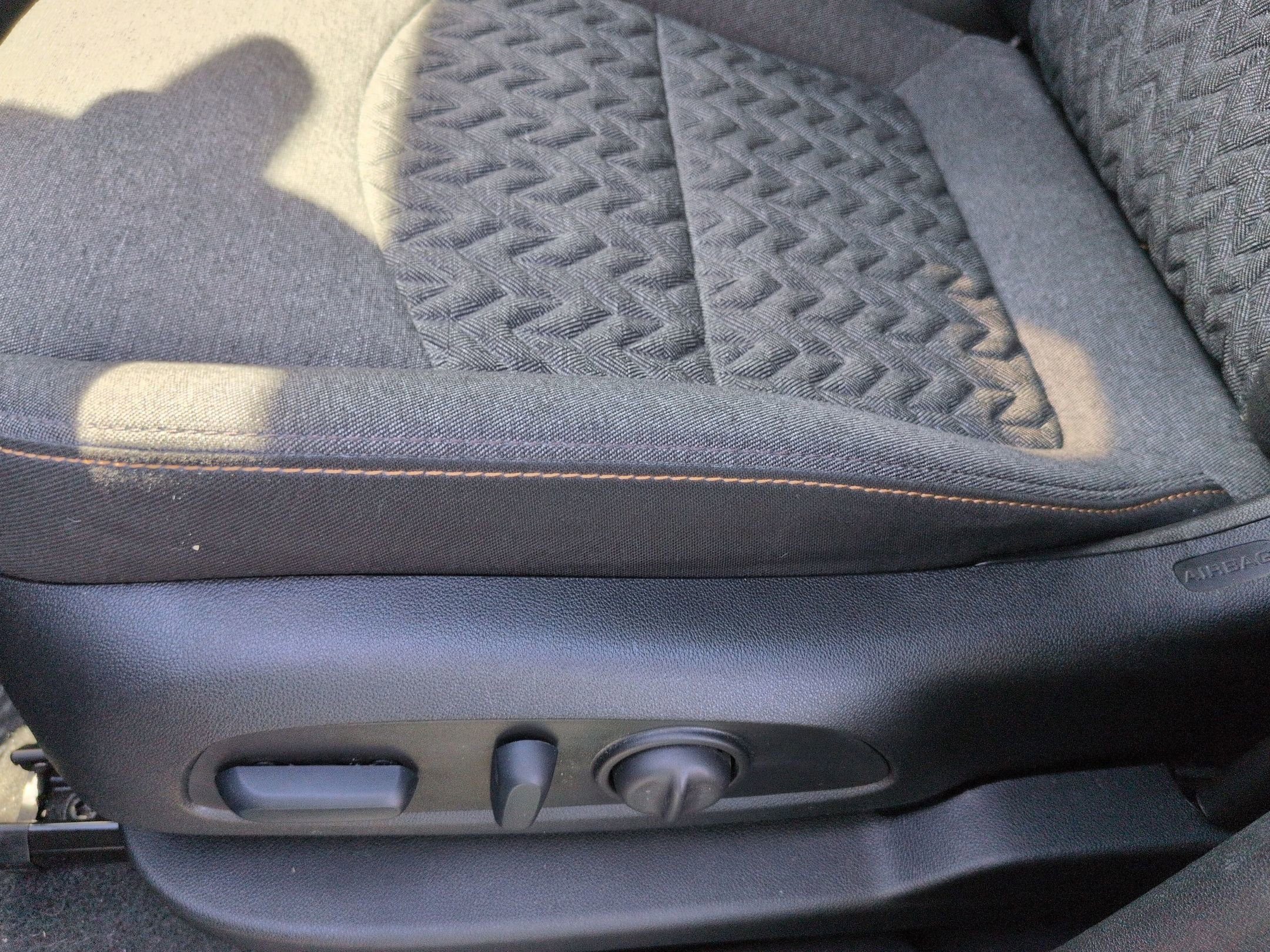 Certified 2024 Chevrolet Equinox LT w/ LPO, Floor Liner Package image 17