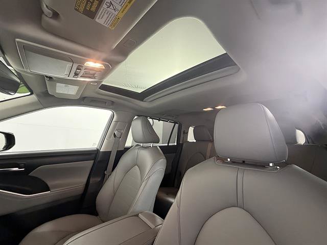 Certified 2026 Toyota Highlander XLE AWD/4WD image 10