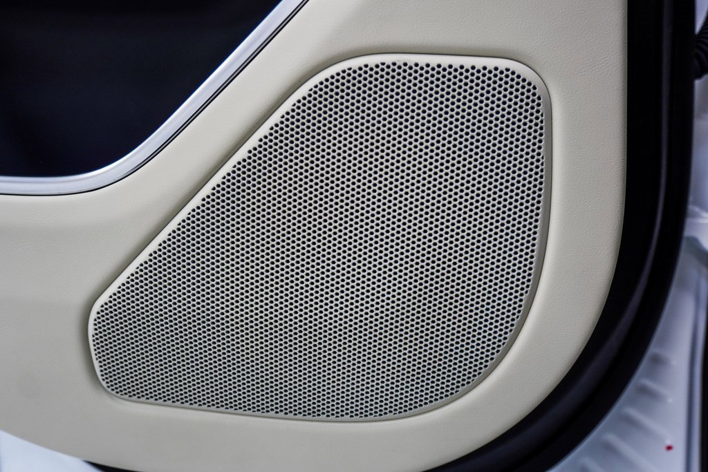 Used 2023 Land Rover Range Rover SE image 22