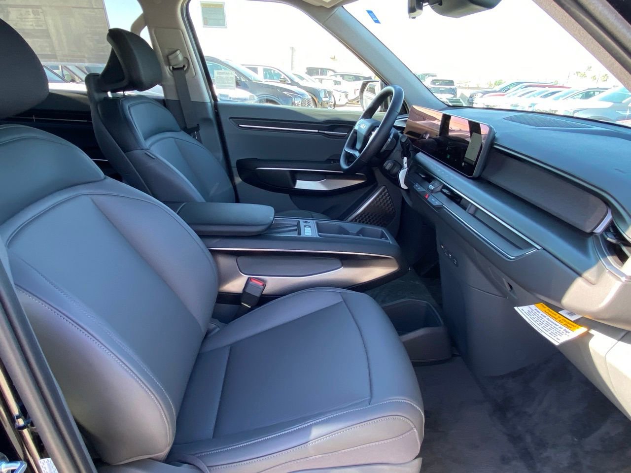 New 2026 Kia EV9 Light image 25