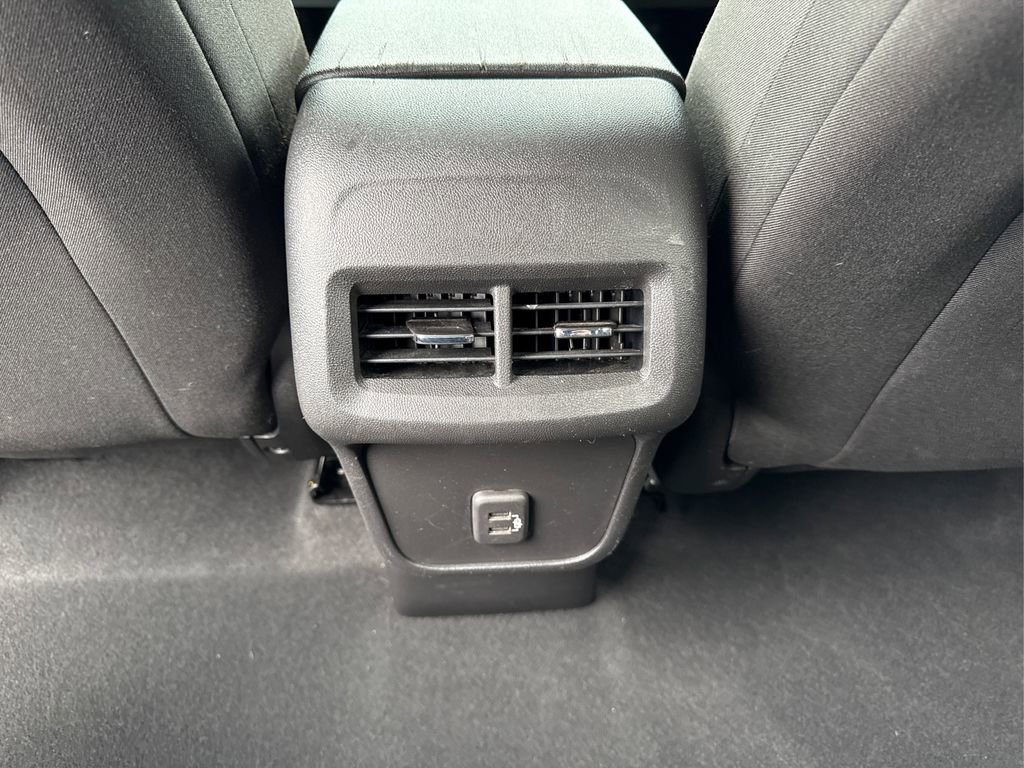 Used 2022 Chevrolet Equinox LT image 34