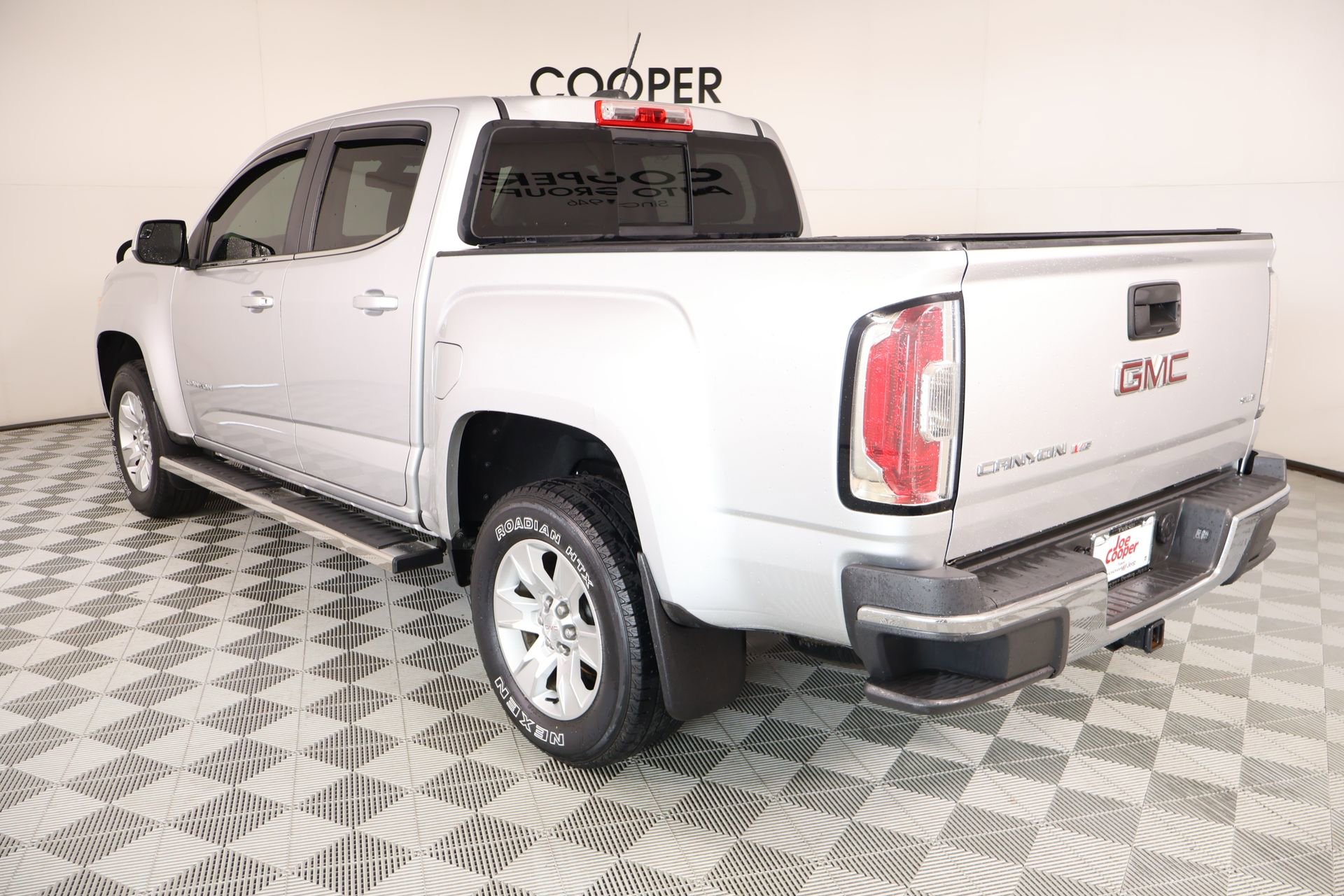 Used 2018 GMC Canyon SLE w/ SLE Convenience Package RWD image 22