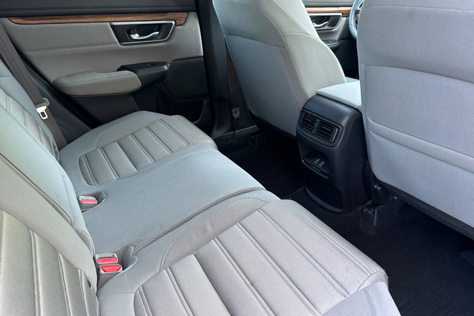 Used 2018 Honda CR-V EX image 29