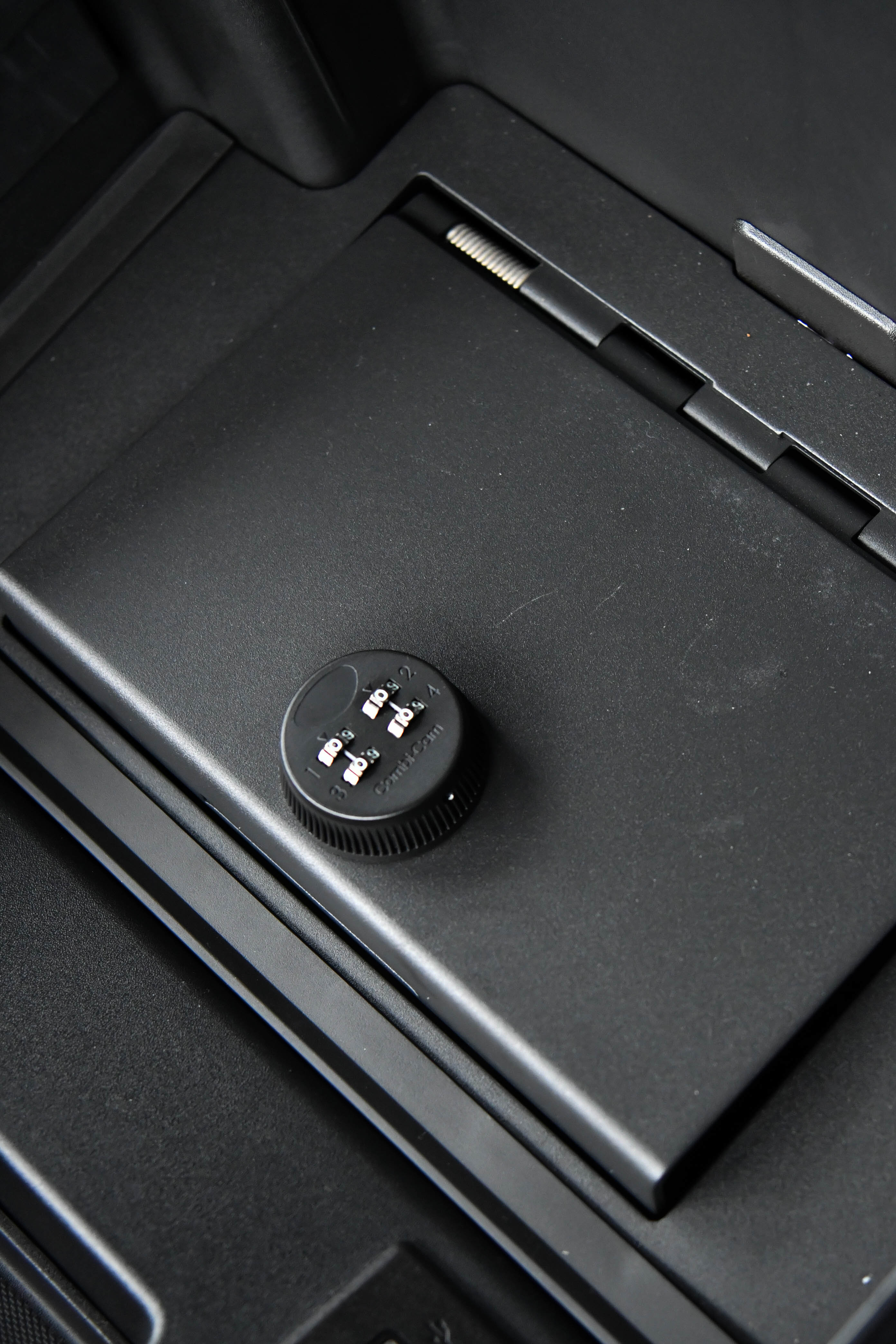 Used 2025 Chevrolet Silverado 1500 LTZ w/ Technology Package image 39