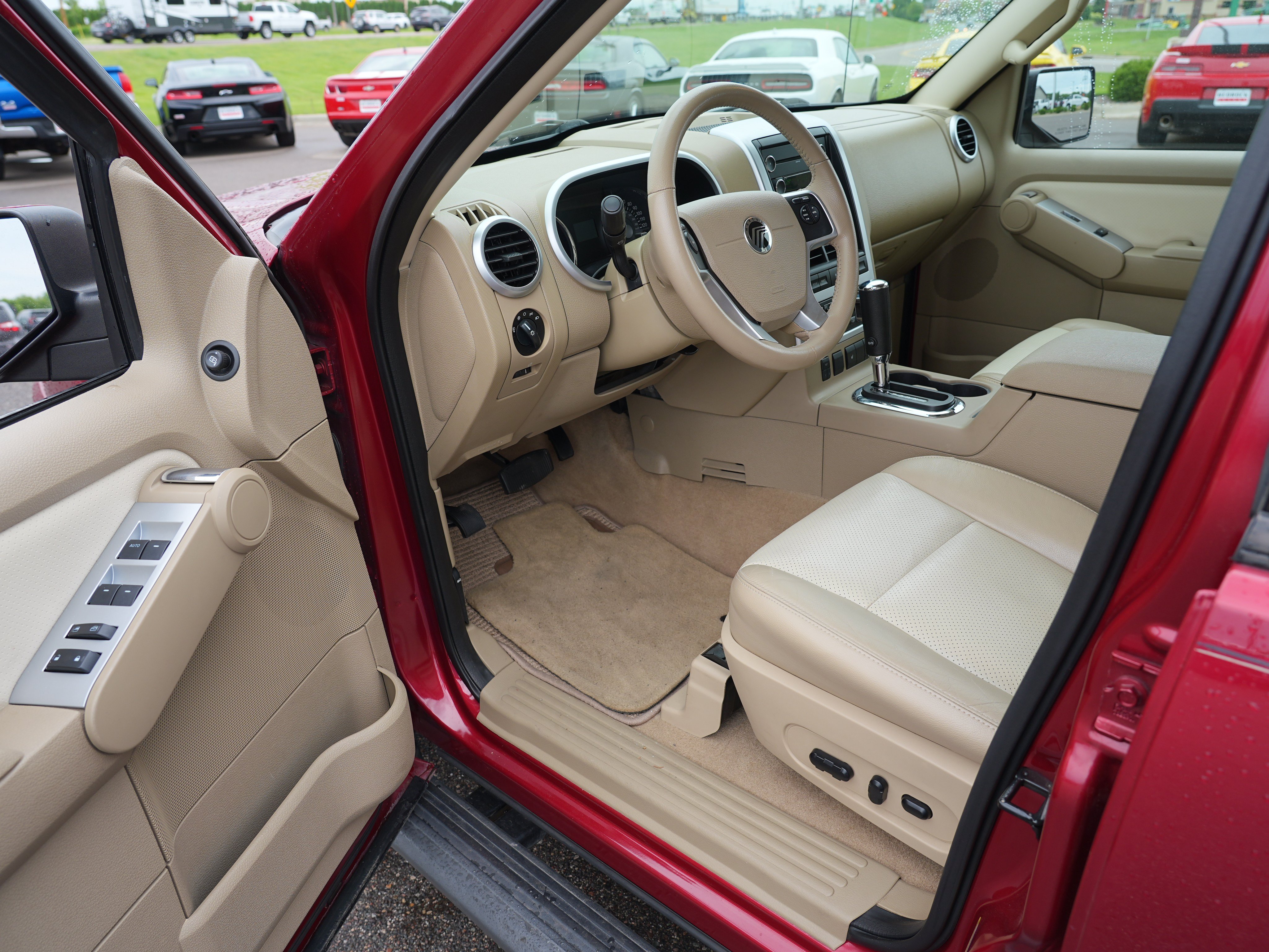Used 2008 Mercury Mountaineer 2WD image 13
