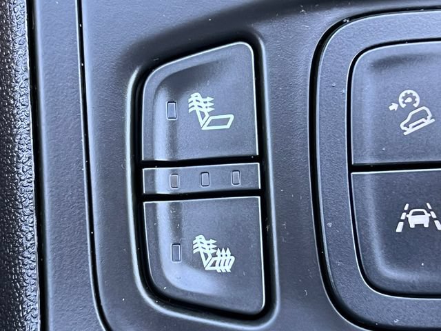 Used 2023 GMC Terrain SLE w/ Driver Convenience Package AWD/4WD image 30