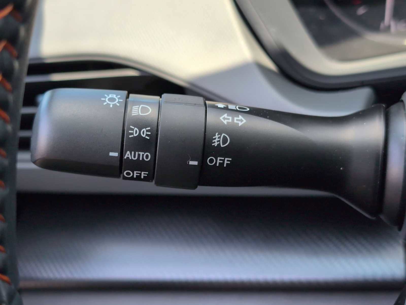 Certified 2025 Subaru Crosstrek 2.5i Limited w/ Crosstrek Mirror Package AWD/4WD image 26