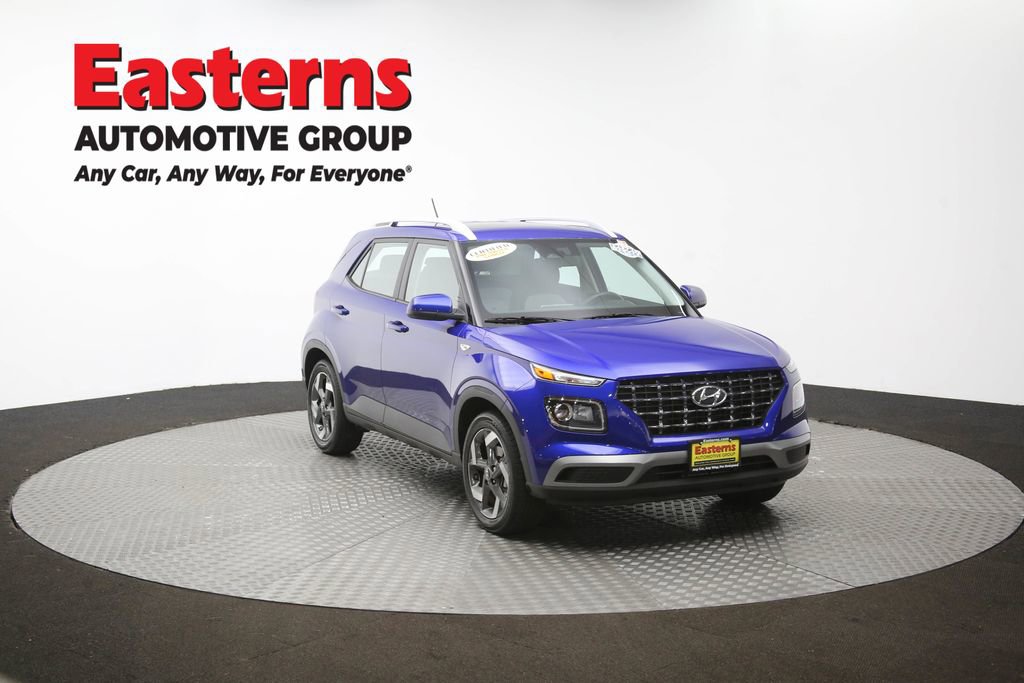Used 2025 Hyundai Venue SEL image 51