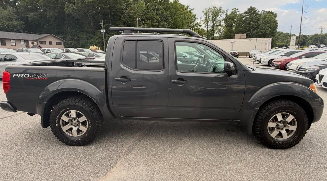 Used 2011 Nissan Frontier PRO-4X w/ Pro-4x Luxury Pkg AWD/4WD image 9