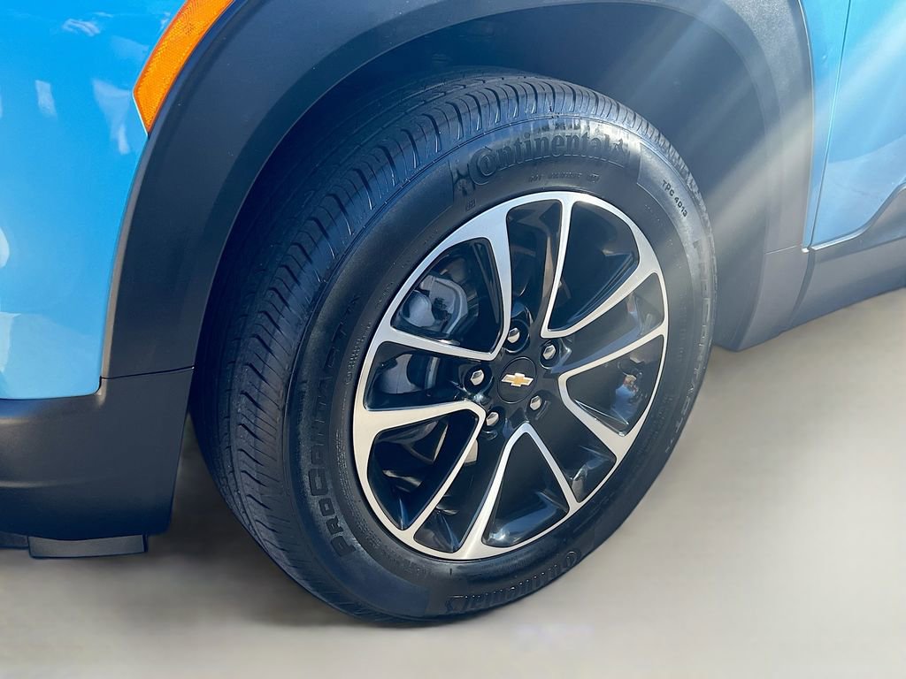 Used 2025 Chevrolet TrailBlazer LT image 30