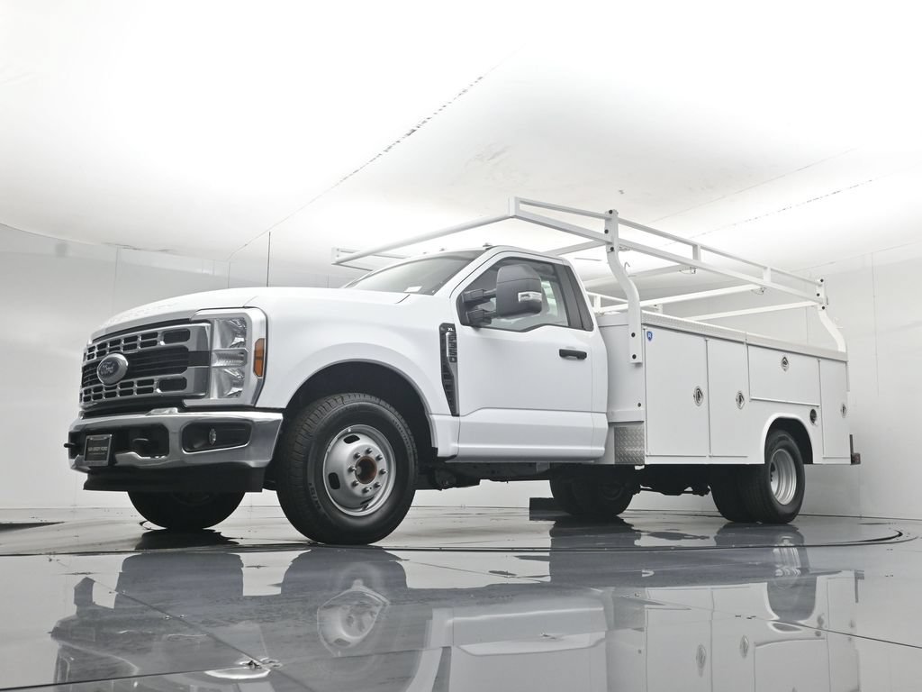 New 2026 Ford F350 XL w/ XL Chrome Package RWD image 48