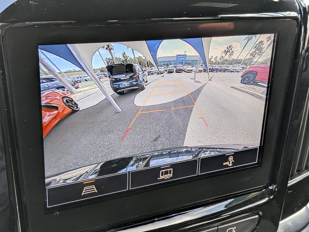 Certified 2023 Chevrolet Traverse LT FWD image 19