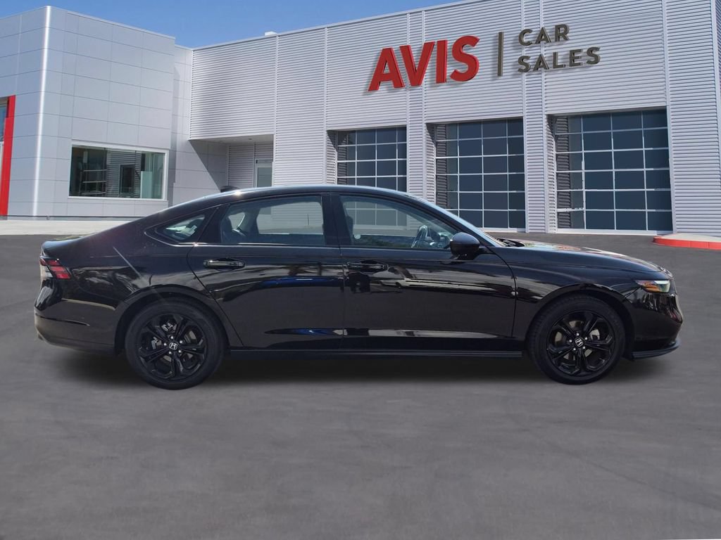 Used 2025 Honda Accord SE image 5