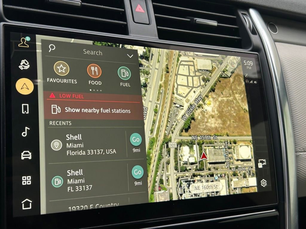 Used 2021 Land Rover Discovery S R-Dynamic image 58