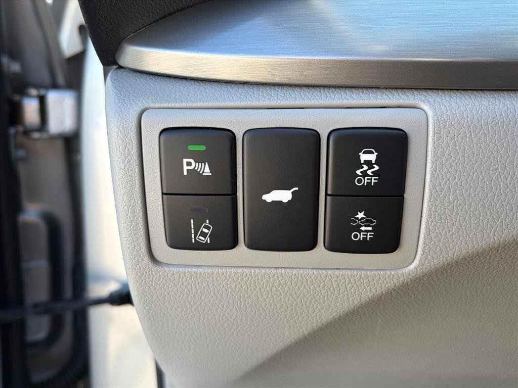 Used 2018 Acura RDX w/ Advance Package AWD/4WD image 18