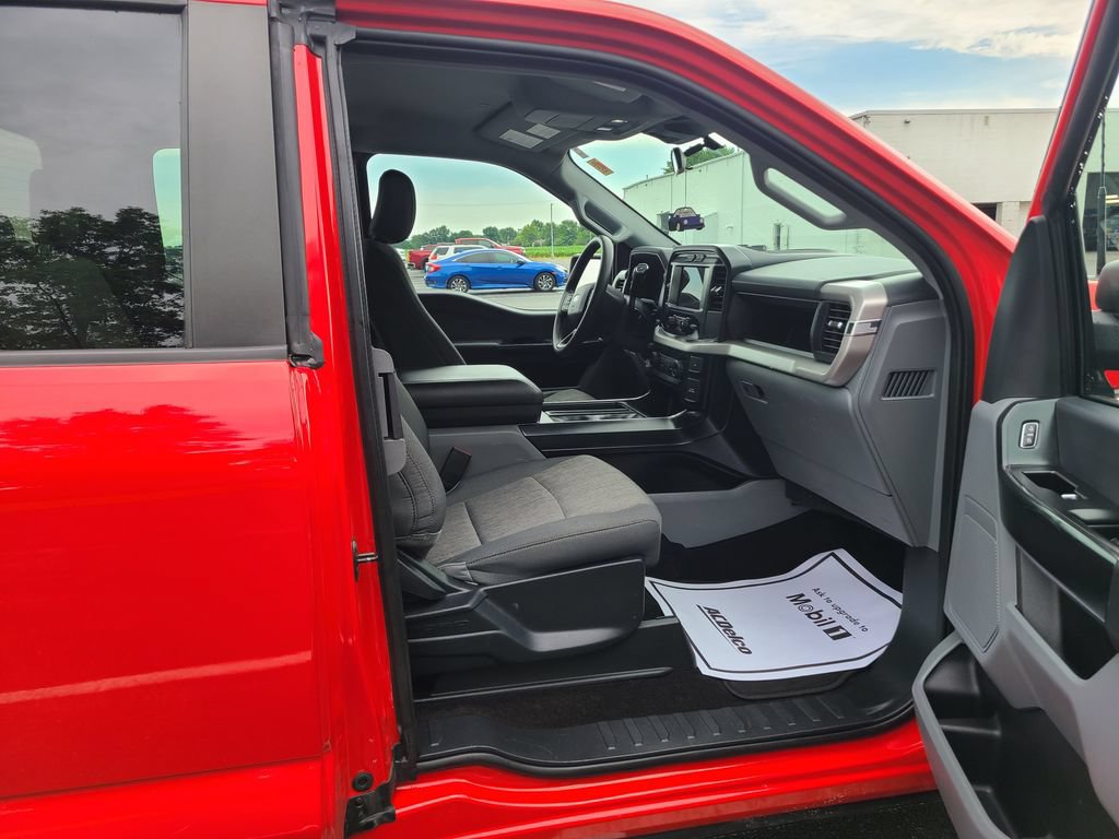 Used 2022 Ford F150 XL w/ Equipment Group 101A High AWD/4WD image 12