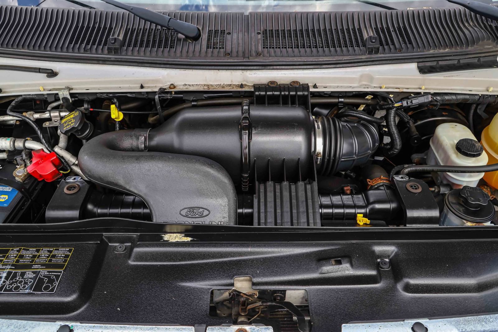 Used 2013 Ford E-350 and Econoline 350 XLT image 25