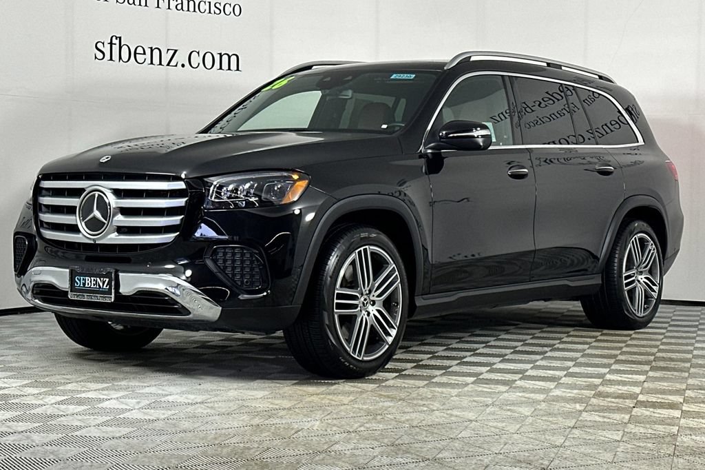 Certified 2026 Mercedes-Benz GLS 450 4MATIC image 10