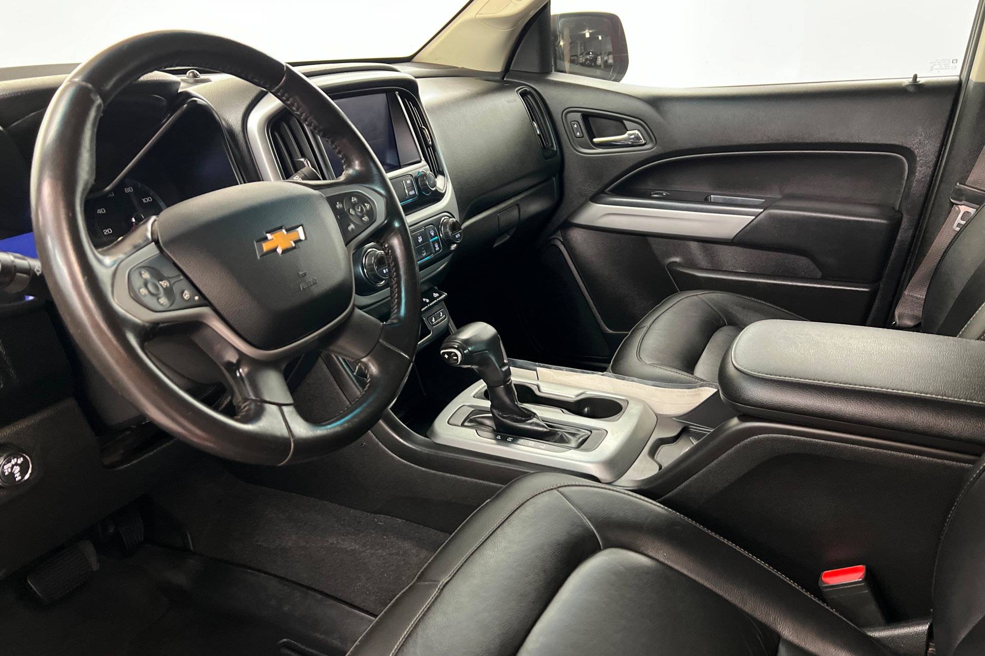 Used 2020 Chevrolet Colorado ZR2 AWD/4WD image 16