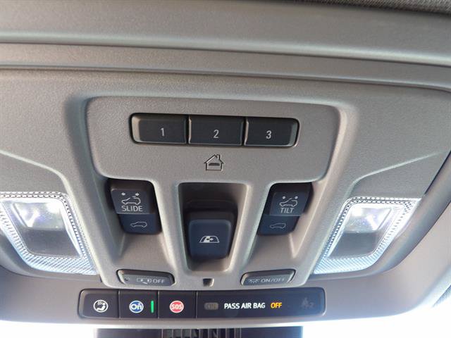 Used 2025 Chevrolet Silverado 1500 LTZ w/ LTZ Premium Package AWD/4WD image 42
