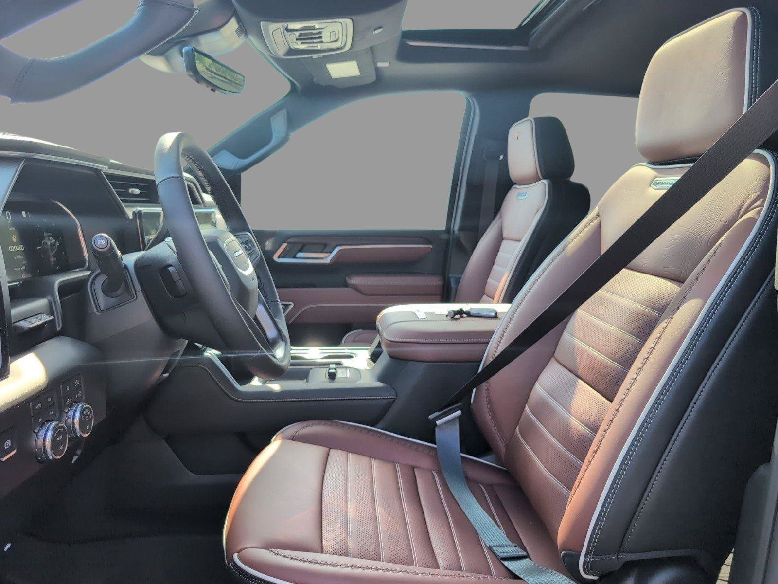 New 2026 GMC Sierra 2500 Denali Ultimate AWD/4WD image 18