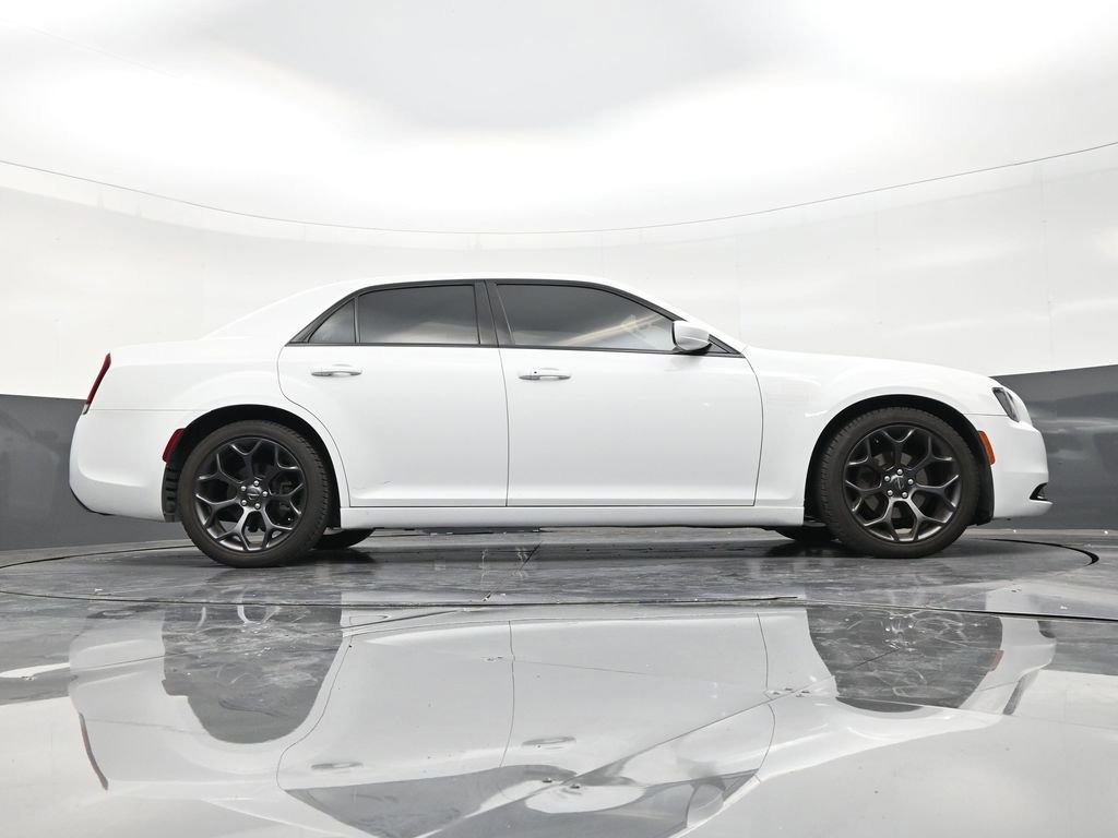 Used 2020 Chrysler 300 S RWD image 25