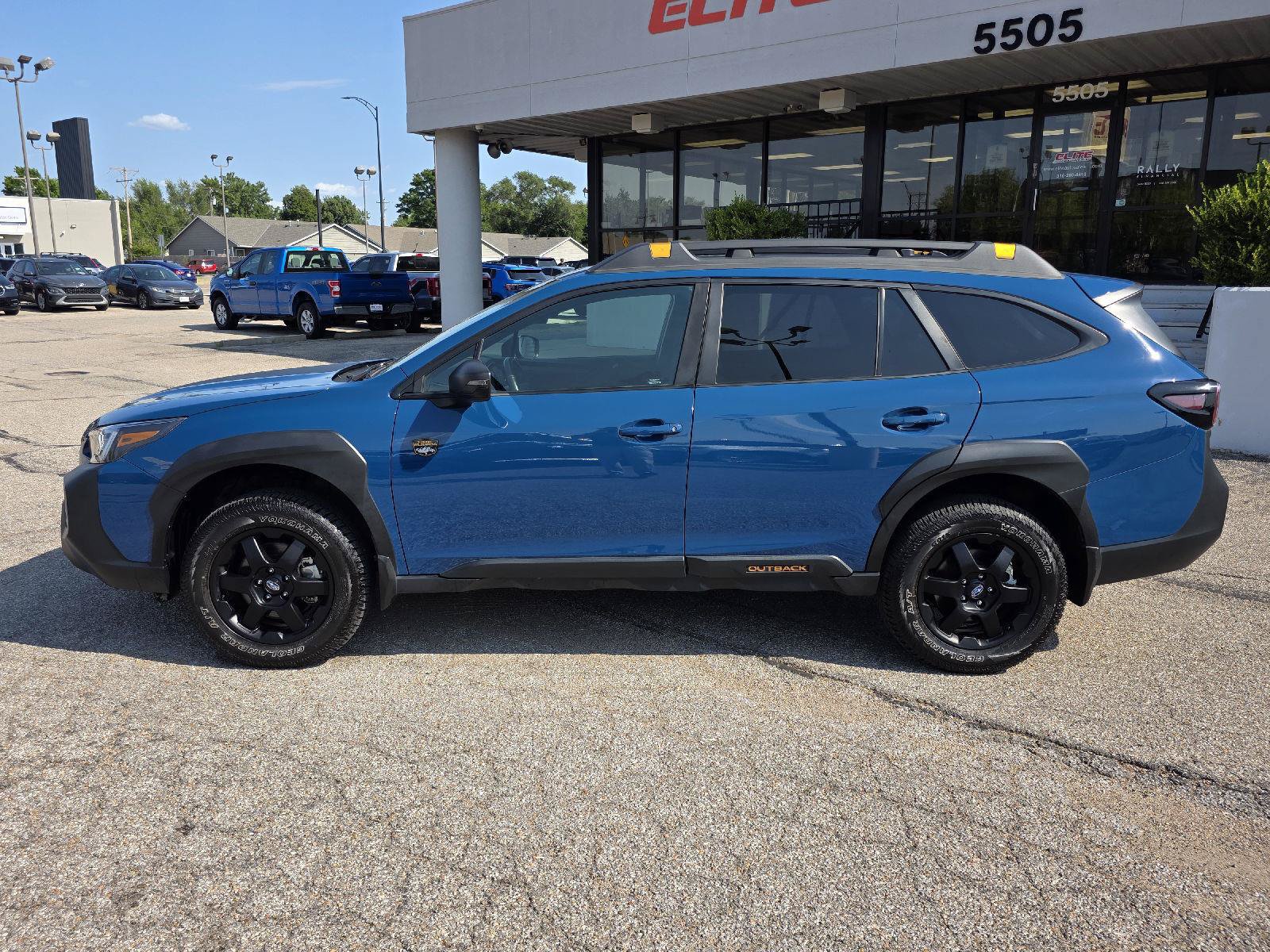 Used 2025 Subaru Outback Wilderness AWD/4WD image 8